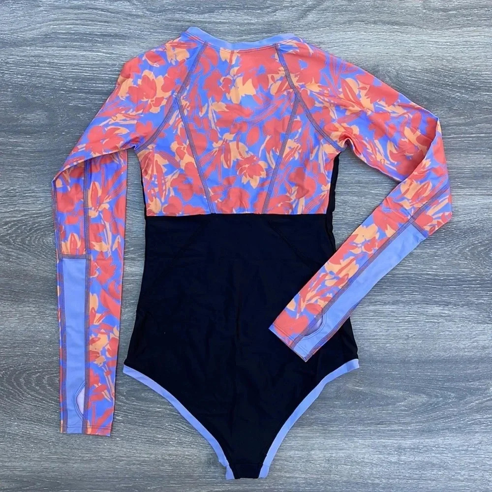 PrAna McKalya One Piece, black colorblock - Picture 4 of 10